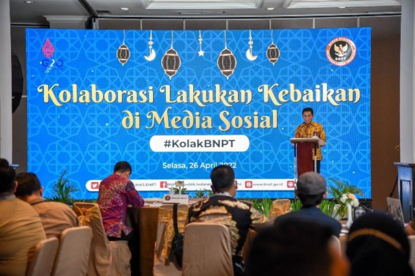 Sekretaris Utama Badan Nasional Penanggulangan Terorisme BNPT Mayjen TNI Dedi Sambowo SIP mengajak semua pihak menebar pesan damai di media sosial termasuk generasi Z dan milenial 