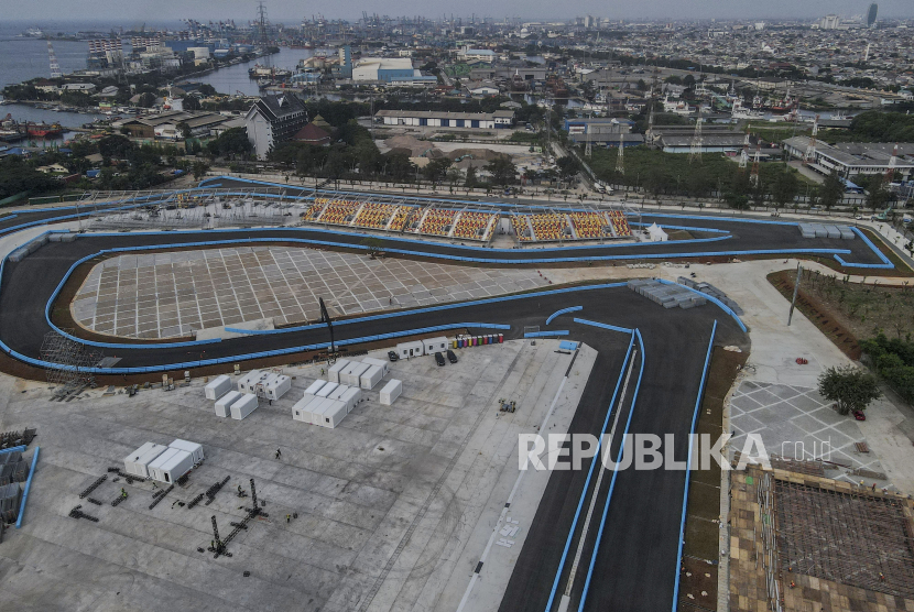 Suasana lintasan sepanjang 24 kilometer Jakarta International E Prix Circuit JIEC di kawasan Ancol Jakarta Utara Selasa 1752022