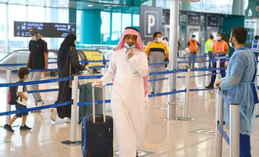 Warga Arab Saudi di bandara
