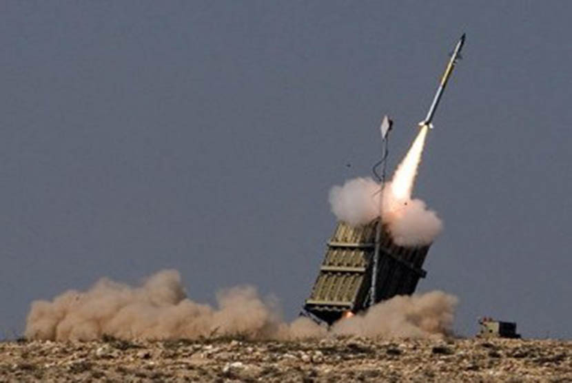Peluncuran Sistem Anti Rudal Israel ilustrasi