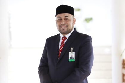 Plh Dirut Bank Aceh Syariah Fadhil Ilyas